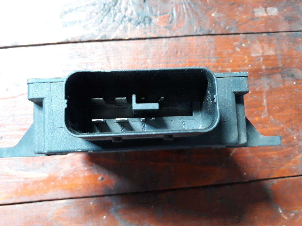 Modul start stop VW Passat B7 an 2012 co