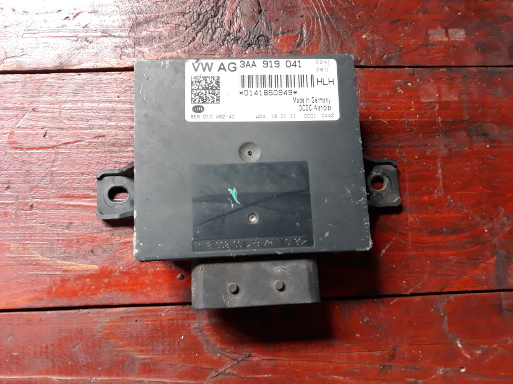Modul start stop VW Passat B7 an 2012 cod 3AA919041