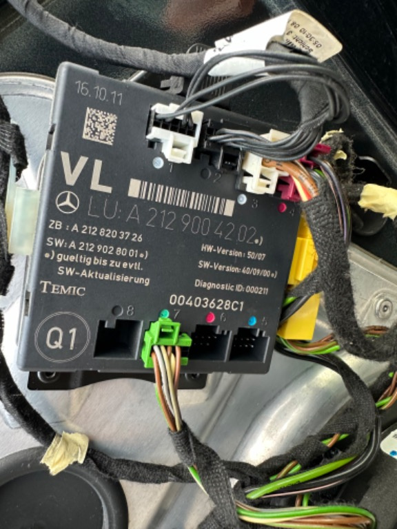 Modul ușa stânga față Mercedes C class w204 cod a2129004202