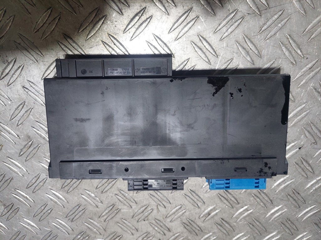 Modul unitate control ecu cod 6135-9227181-01 Bmw 3 E90
