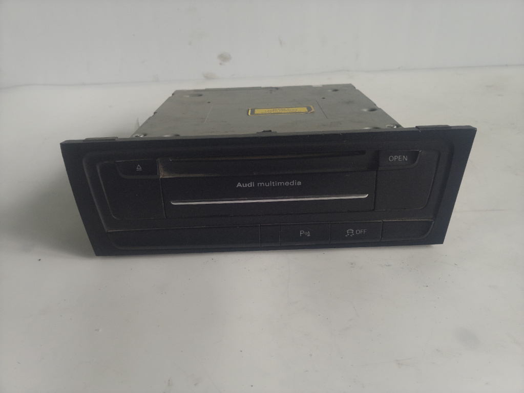 Modul / unitate multimedia mmi Audi A4 an 2013 cod piesa 8T2035652G