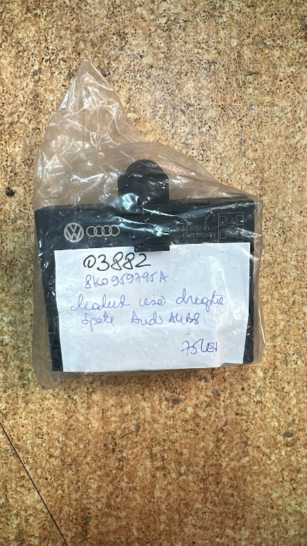 Modul usa DREAPTA spate AUDI A4 Avant B8 8K0959795A 1B/L15