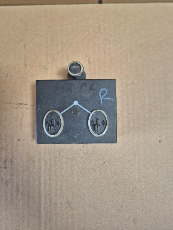 Modul usa fata dreapta cod 8T0959792D Au
