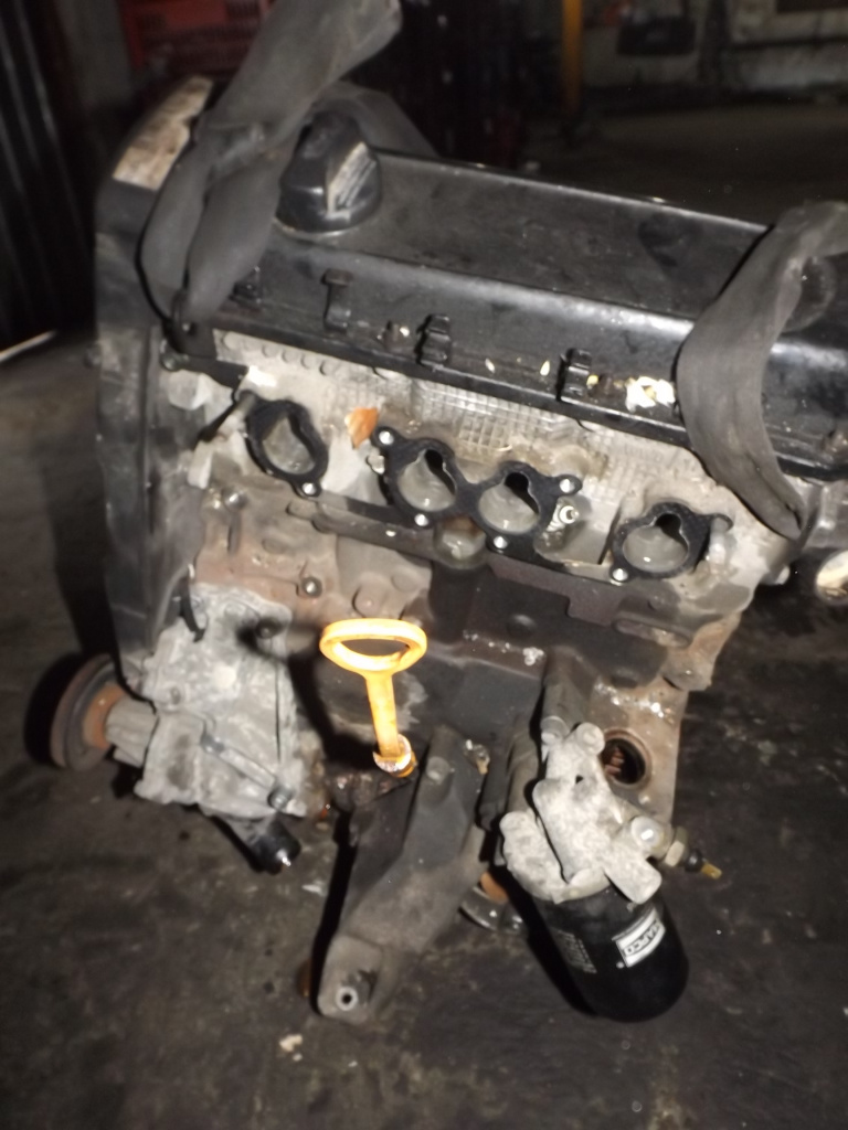 Motor audi a4 b5 an 1999 1.6 cod motor A