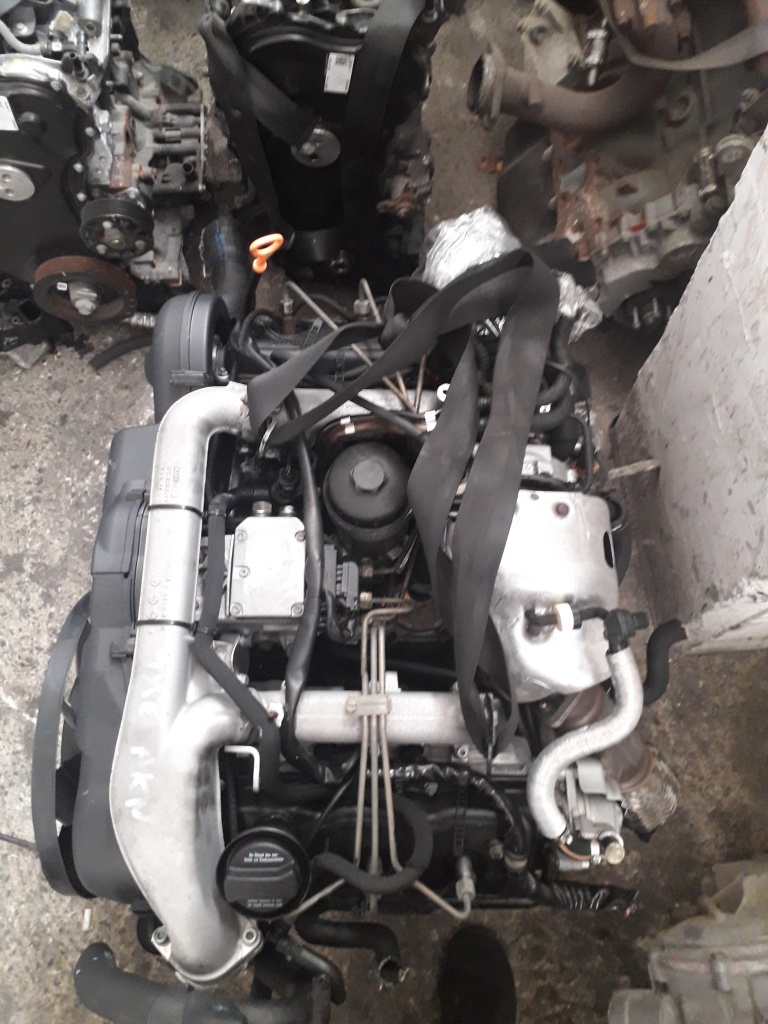 Motor audi a6 c5 tip AKN 2.5 tdi v6
