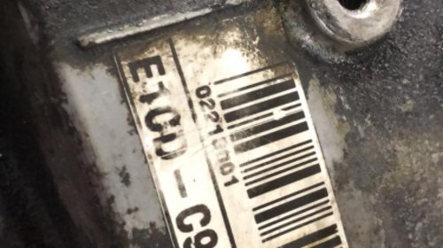 Motor Avensis 2.0 d, 2004 cod e1cd-c90 cu semicarter spart