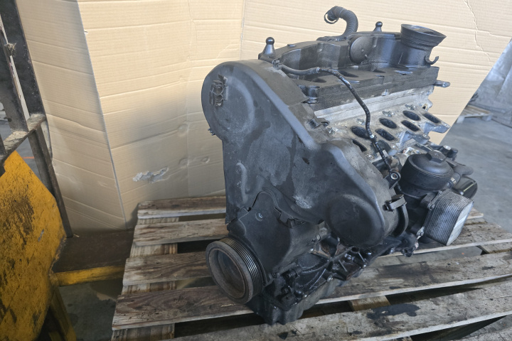 Motor CFFB fara anexe 185000km CFFB Volkswagen VW Passat B7 [2010 ...