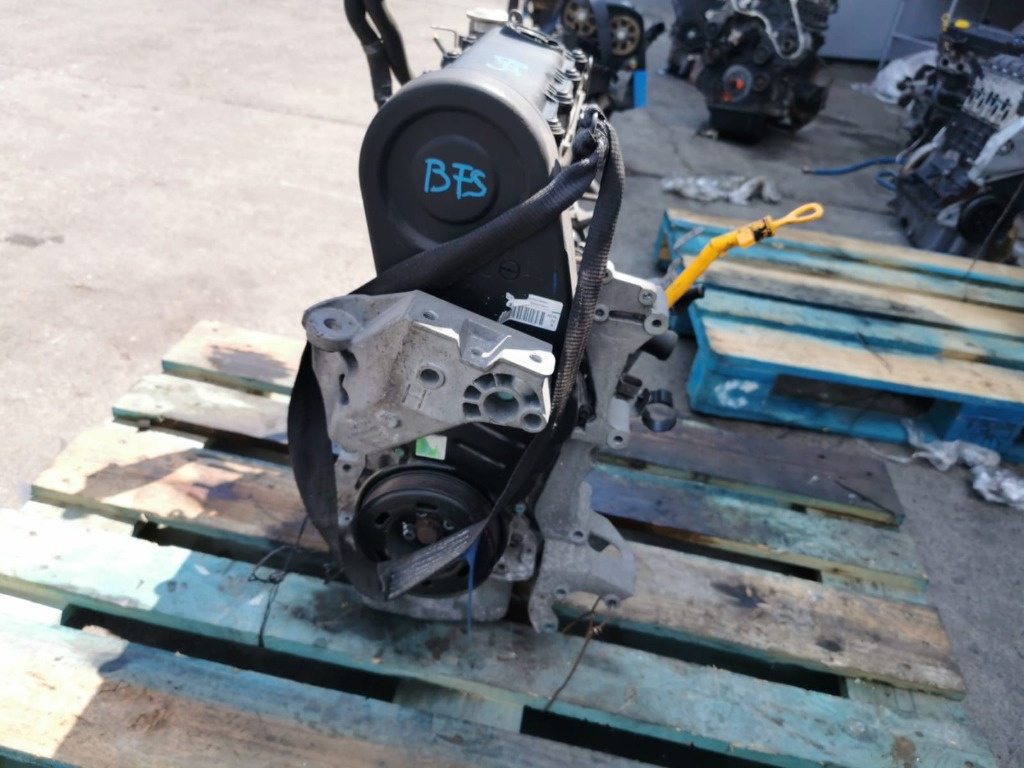 Motor complet fără anexe VW Beetle 1.6 mpi cod motor BFS