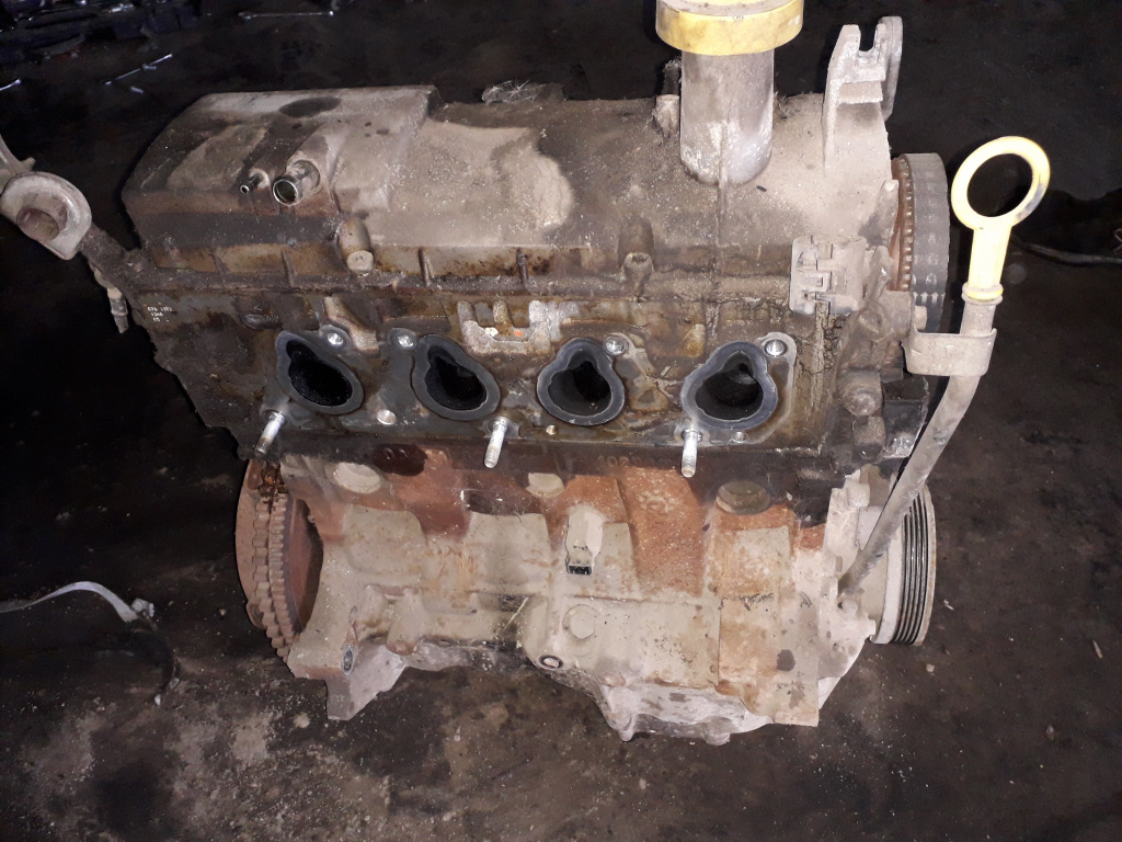 Motor Complet Fara Accesorii Dacia Logan