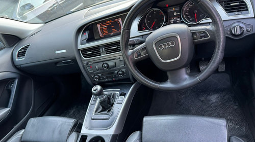Motor complet fara anexe Audi A5 2011 COUPE 2.0