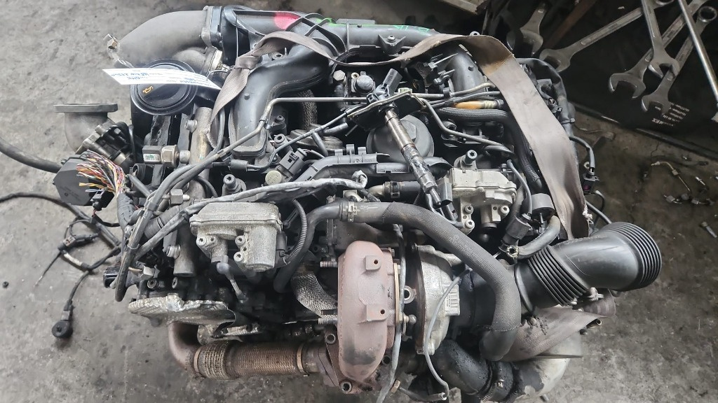 Motor complet fara anexe Audi A6 C6 3.0 TDi cod motor BMK