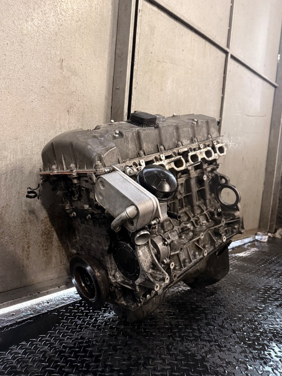 Motor complet fara anexe BMW N52B25 E90 E91 E92 E93 E60 E61 E81 E87 - Cod 11 00 7 567 049 - imagine 3