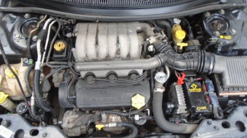 Motor complet fara anexe Chrysler Stratus 2.5
