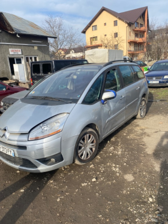 Motor complet fara anexe Citroen C4 Picasso 2010 M