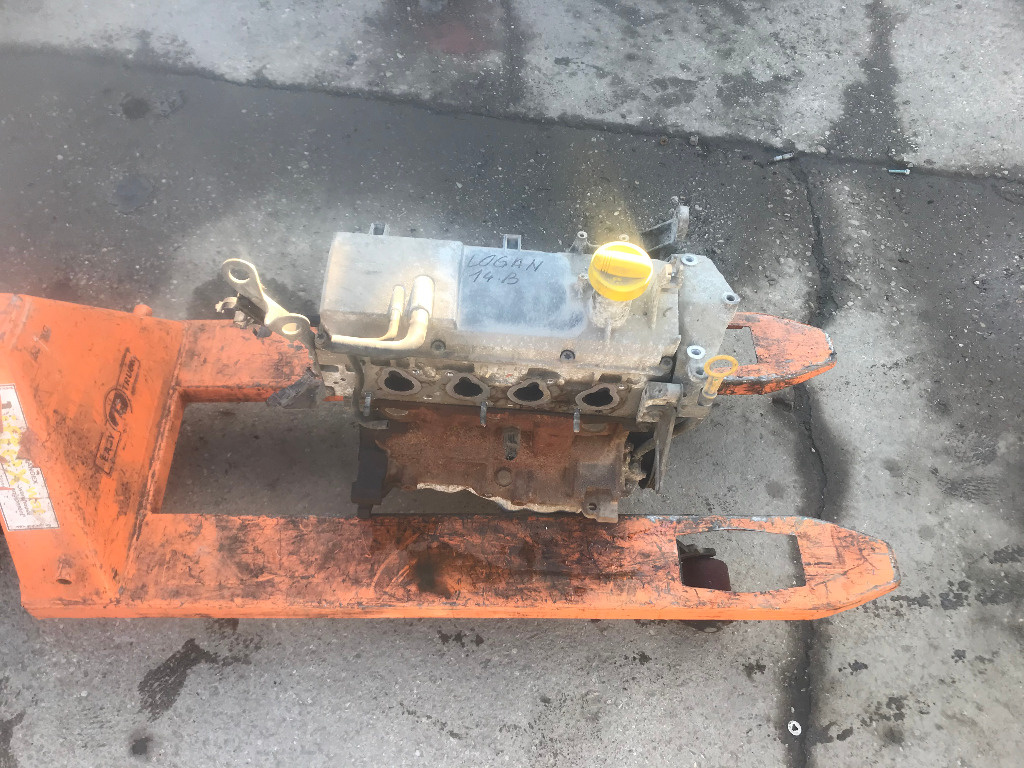 Motor complet fara anexe dacia logan 1 1