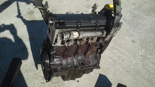 Motor complet fara anexe euro 3 Dacia Logan 1