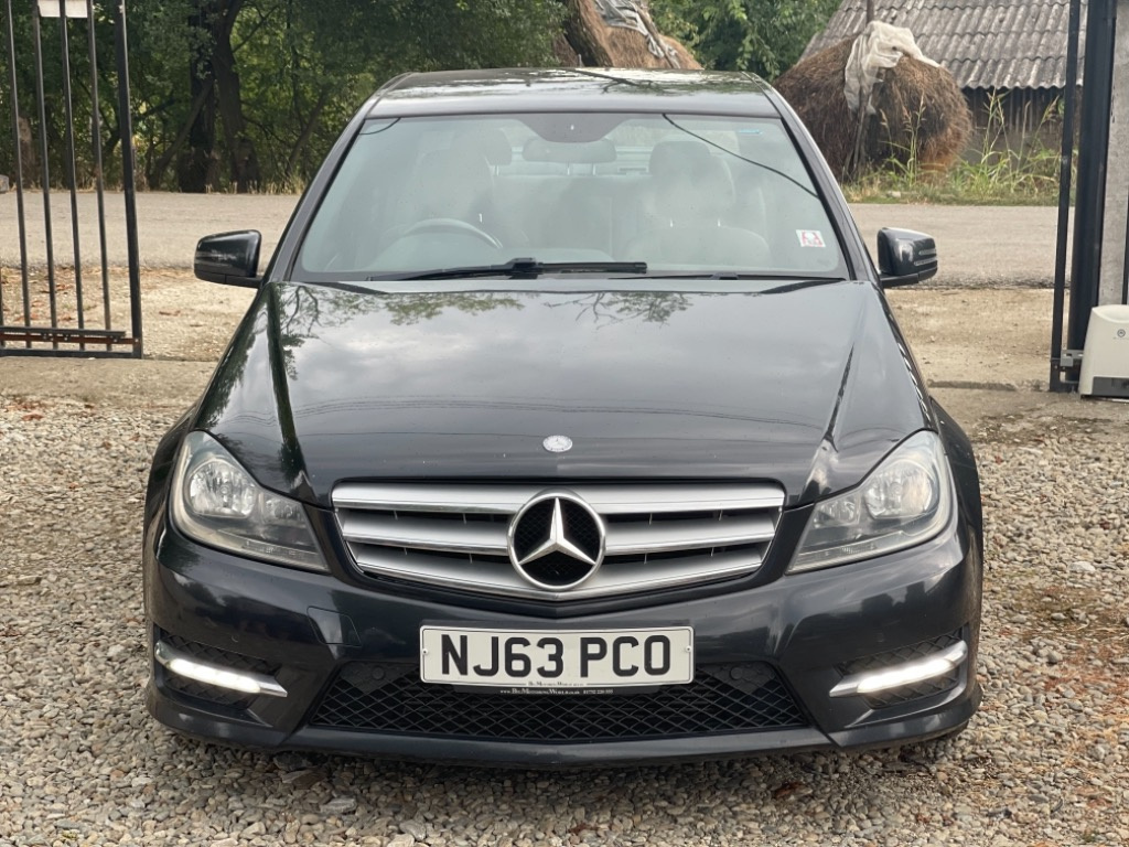 Motor complet fara anexe Mercedes C-Clas