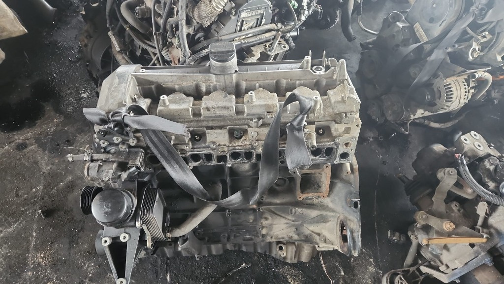 Motor complet fara anexe Mercedes E Class 2.7 DCi an 2005 euro 3