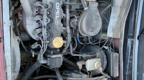 Motor complet fara anexe Opel Astra F 1997 hatchback 1,6 benzina