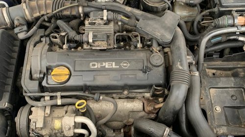 Motor complet fara anexe Opel Astra G 2002 break 2.0