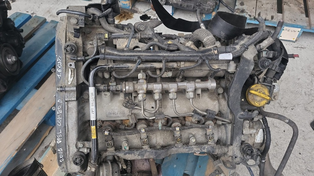Motor complet fara anexe Opel Combo D 2015 1.6 JTd