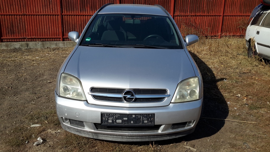 Motor complet fara anexe Opel Vectra C 2004 break 1.9