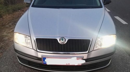 Motor complet fara anexe skoda octavia 2 cod 