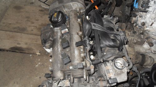 Motor complet fara anexe VW Golf V, 1.4 benzina, cod BCA, an 2004