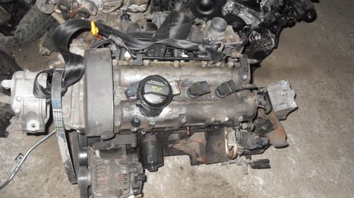 Motor complet fara anexe VW Golf V, 1.4 benzina, cod BCA, an 2004