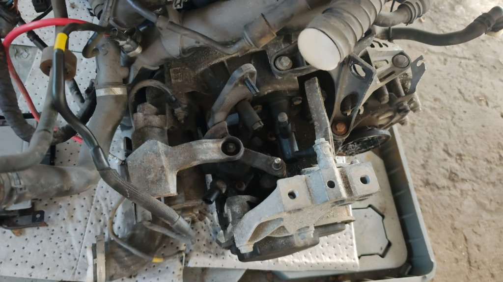 Motor complet fara anexe Vw Passat B6 1.