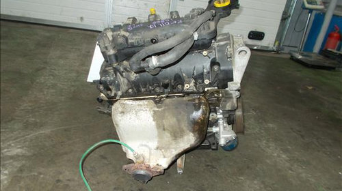 Motor Complet RENAULT CLIO III (BR0-1, CR0-1) 1.2 16V Hi-Flex (BR1U, CR1U) D4F 740