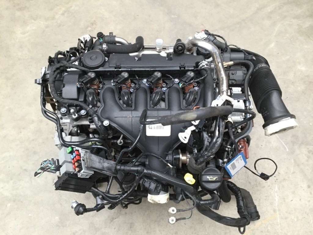 Motor complet VOLVO V70 III 2.0 D tip D4204T
