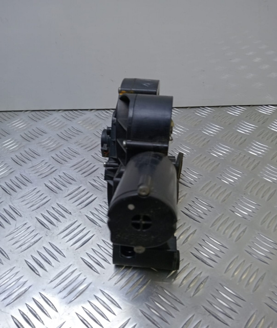 Motor deschidere portbagaj 4E0827852E Au