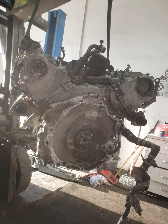 Motor fără anexe Audi A6 C6 2.7 Tdi BP