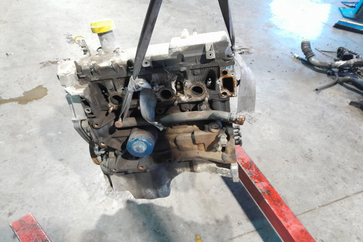 Motor fara anexe 1.6 MPI Dacia Logan [20