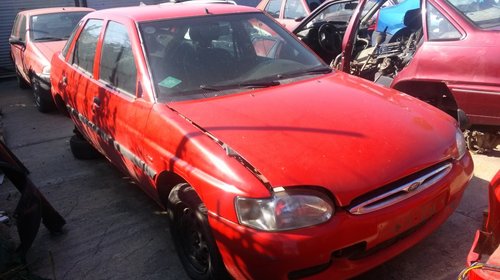 Motor Fara Anexe Ford Escort 1.8B DIN 1997