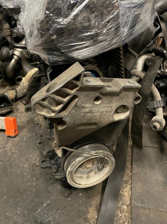 Motor fara anexe Vw Caddy 2.0 SDi 2006 c