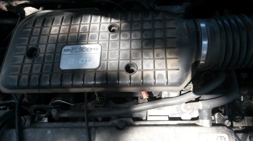 Motor Ford Mondeo MK2 2.0 benzina an 1997
