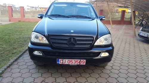 Motor Mercedes ML270cdi 2003