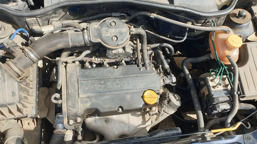 Motor Opel Corsa C 1.2 benzina