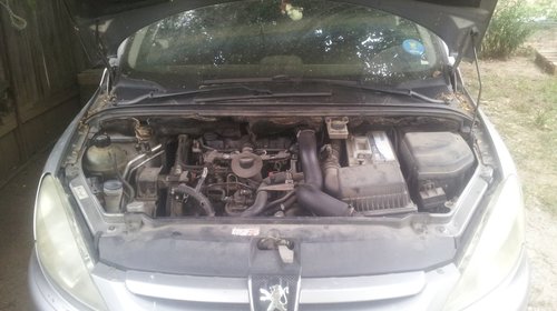 Motor Peugeot 307 sw 2.0 hdi 107 cp, 79 kw tip motor RHS