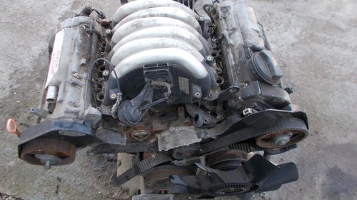 Motor Skoda Superb 2.7 benzina fabricatie 200