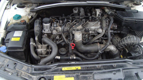 Motor Volvo V70 II 2.4 diesel Euro 3 cod D5244T an 2003