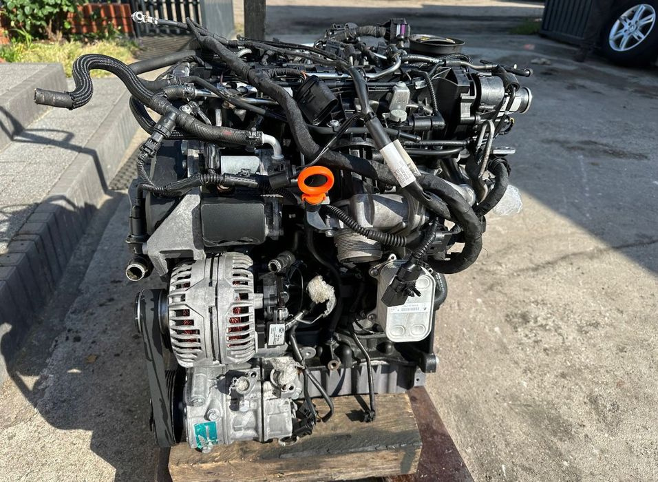 Motor VW Caddy 1.6 TDI cod motor CAY