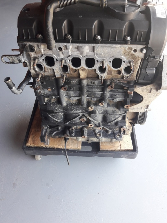 Motor VW Caddy 2.0 SDi An 2008 TIP BST