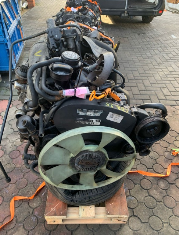 Motor VW Crafter 2.5 TDI cod motor CEBA
