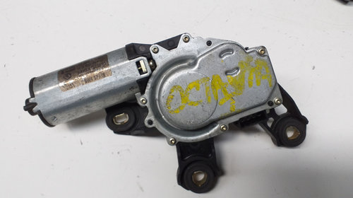 Motoraș ștergator spate Skoda Octavia 1 break, an fabricatie 2003, cod 473 700