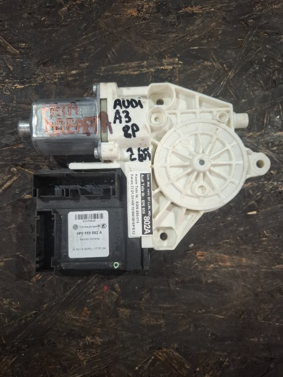 Motoraa geam electric 8P0959802A Audi A3 2 usi dreapta - imagine 1