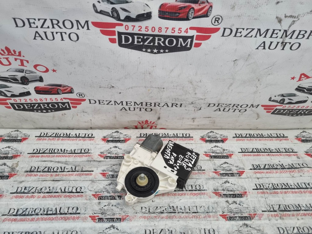 Motoras cu modul usa dreapta fata VW Jet