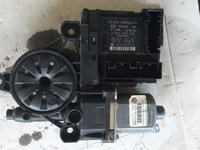 Motoras geam dreapta fata cu modul VW Passat B6 cod produs:1K0959702AS / 1K0 959 702 AS 1K0959792P / 1K0 95